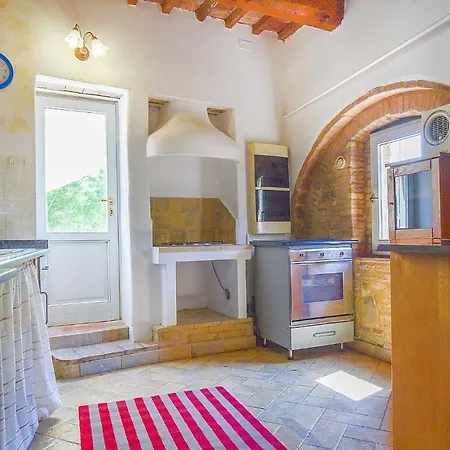 Apartment Lovely In With Kitchenette *